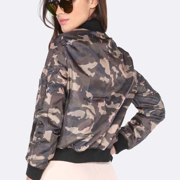 🎉LAST ONE🎉NWT Reversible CamoBlack Bomber Jacket - Picture 3 of 4