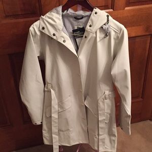 Brand New Helly Hansen Kirkwall Rain Coat!!!!!