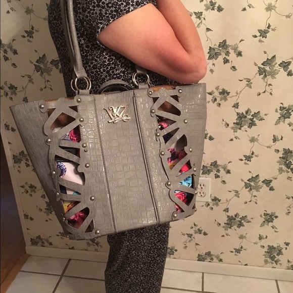 Additional Pics - image 1