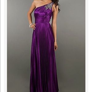 Promgirl Prom dress: purple