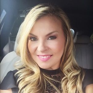 Meet your Posher, Kelli