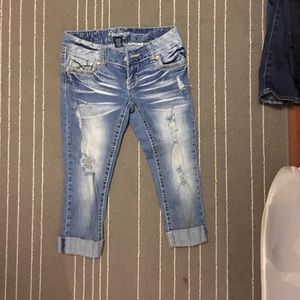 Amethyst junior capri jeans