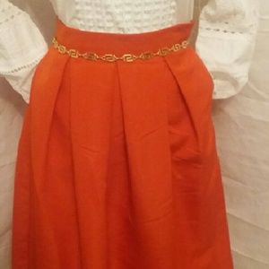 New York company skirt. Nice color.