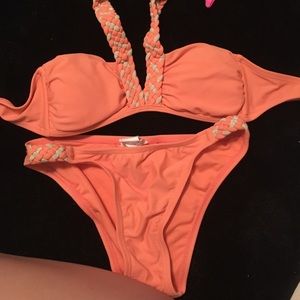 Bathing suit