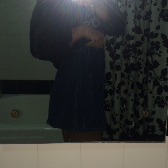 BDG button up jean skirt - Picture 3 of 3