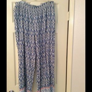 "NWOT" Graphic Print Paula Pants