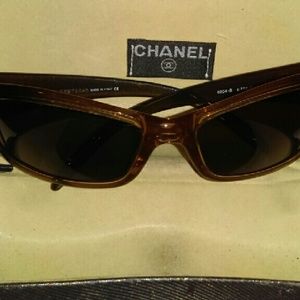 Channel sunglasses the real thing no scratches
