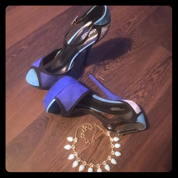 Charlotte Russe Peeptoe T-Strap Platforms Sz8