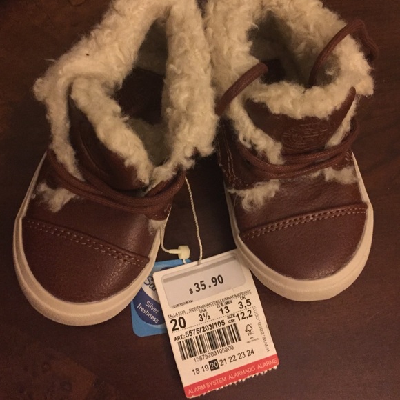 Brand new Zara boots!