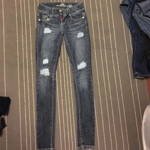 Almost Famous junior ripped jeans