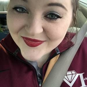 Meet your Posher, Kiah