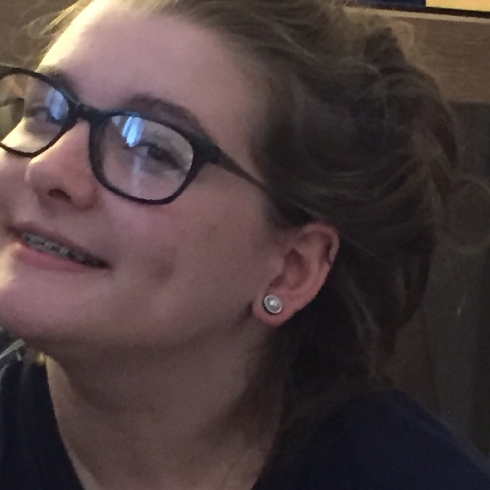 Meet your Posher, Jessica