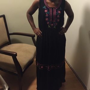 Black festive maxi dress size L