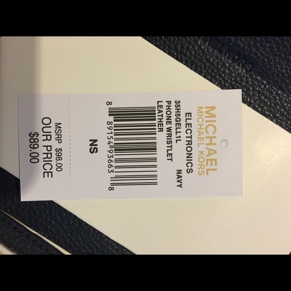 Michael Kors IPhone Wristlet Wallet - Picture 3 of 4