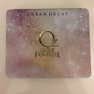 UD Oz the great and powerful eye palette