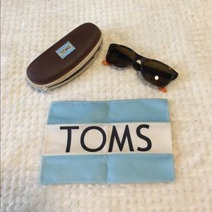 Tom's Sunglasses