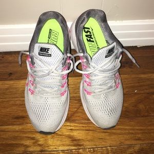 Women's Nike Zoom Pegasus 33