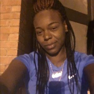 Meet your Posher, Toya