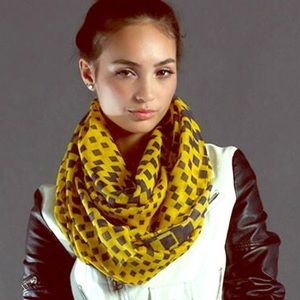 Up To 50% Off Sale! Brand New Infinity Scarf
