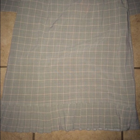 K.C. Spencer Gray Plaid Skirt & Jacket 10P - Picture 2 of 4