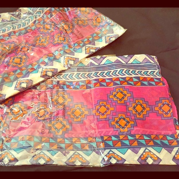 Up To 50% Off Sale! Brand New Infinity Scarf