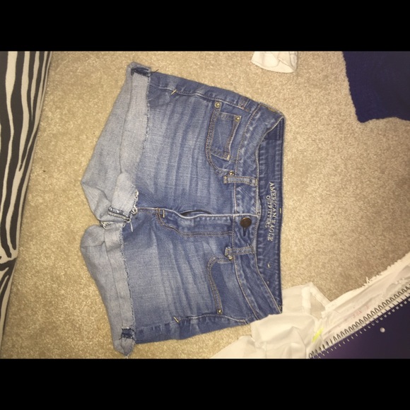 American Eagle High Waisted Shorts