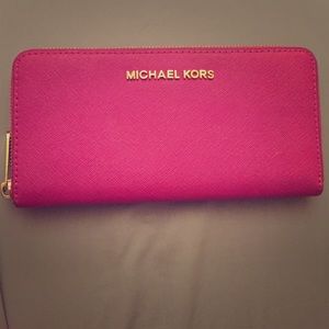 Fuchsia MK wallet for sale!