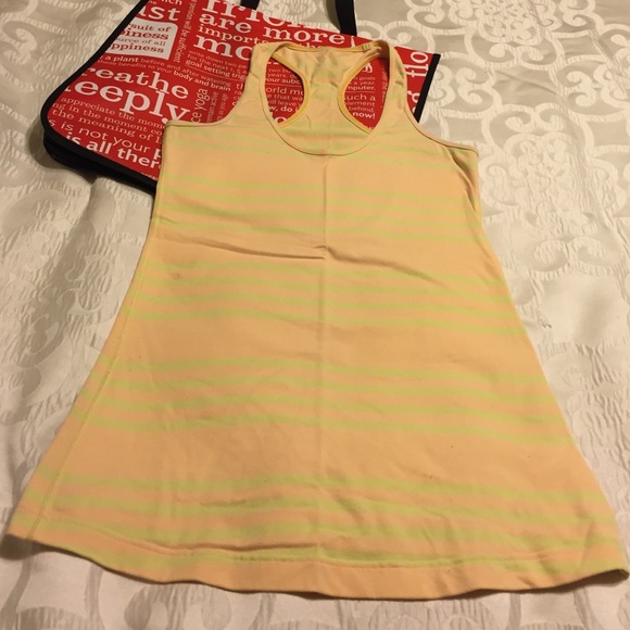 Lululemon tank top