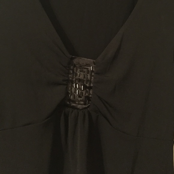 Motherhood size medium black blouse drawstring - Picture 6 of 8