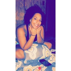 Meet your Posher, Jasmine