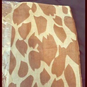 Up To 50% Off Sale! Brand New Infinity Scarf