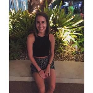 Meet your Posher, Carly