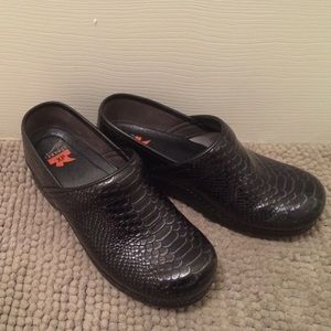 Dansko Pro XP Professional