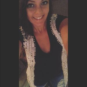 Meet your Posher, Hope