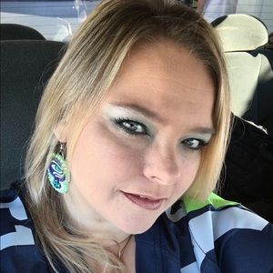 Meet your Posher, Jaydeekay