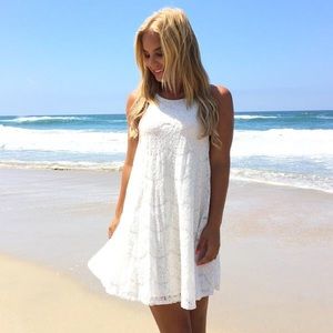 Dainty hooligan boutique lace dress