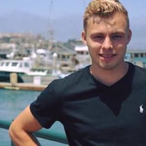 Meet your Posher, Christian