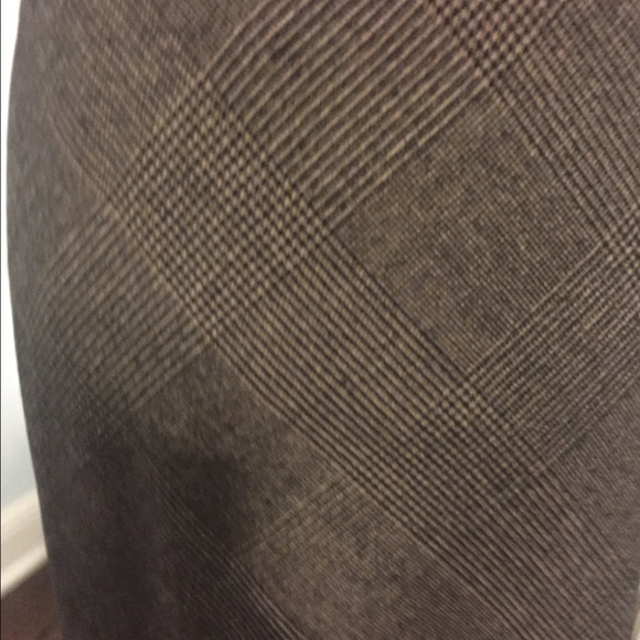 Ann Taylor pencil skirt - Picture 2 of 4