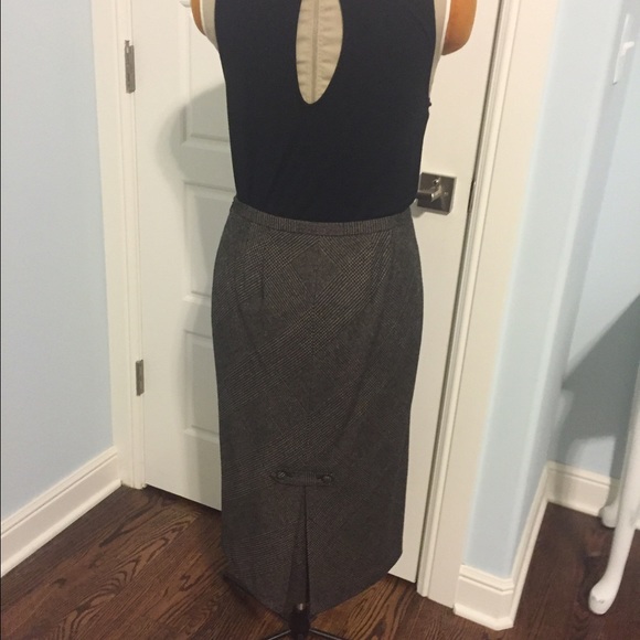 Ann Taylor pencil skirt - Picture 4 of 4