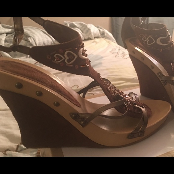 Gladiator wedge