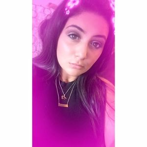 Meet your Posher, Tal