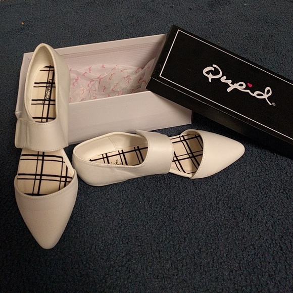 Qupid Mary Jane Ballerina Flats - Picture 1 of 2