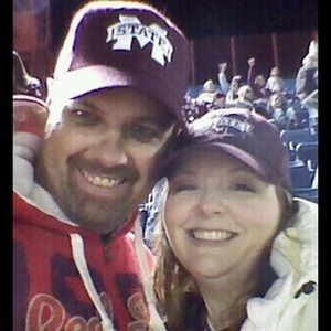 Meet your Posher, Leigh