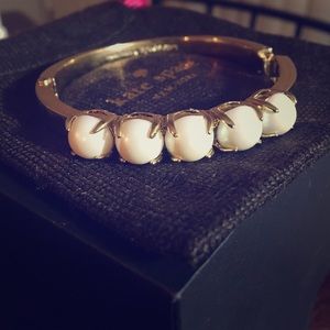 ⏬ Kate spade pearl bracelet