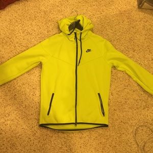 Men neon Nike sweatshirt