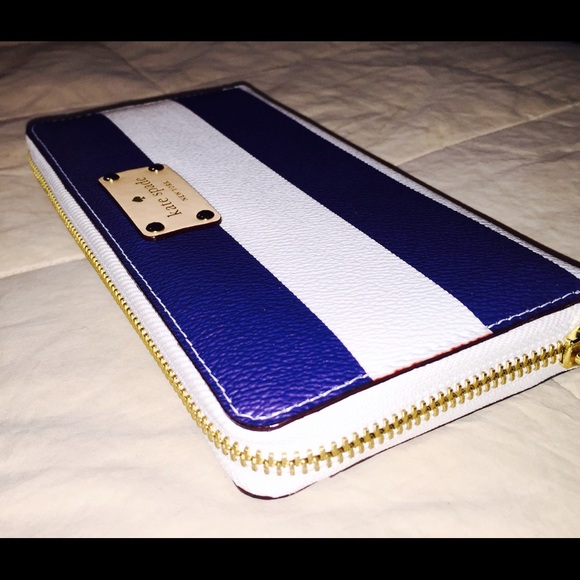 Kate Spade Neda Wallet - Picture 2 of 4
