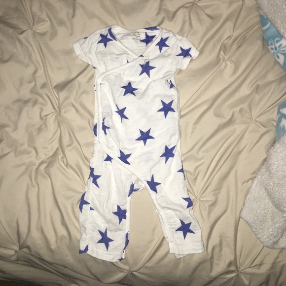 aden and anais kimono onesie