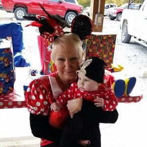 Meet your Posher, Becky