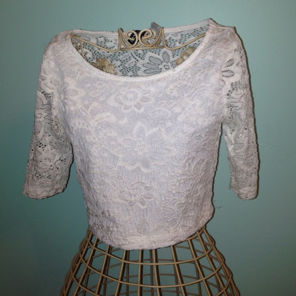 Lace crop top!