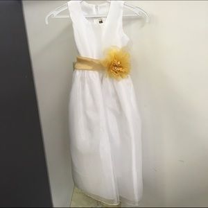 Little girl dress